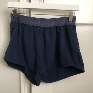 OUTDOOR VOICES 3” RELAY SHORTS | Navy | Small